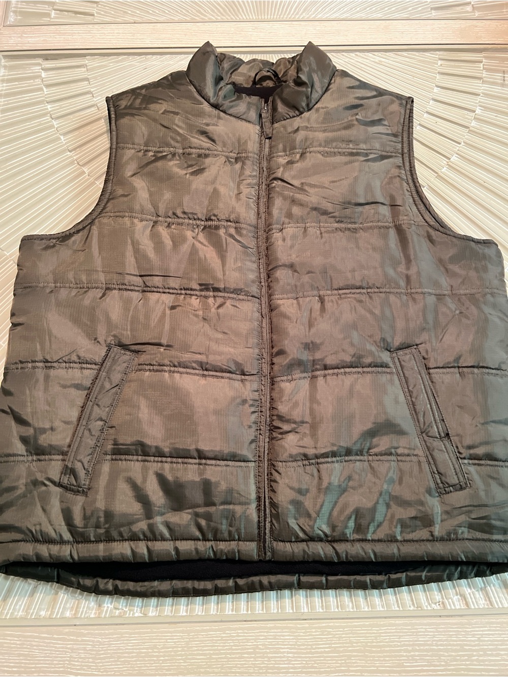 Men's Quilted Puffer Vest - Black
